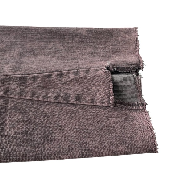 LOGO by Lori Goldstein jeans EUC size 16 straight leg w/cutout hem 5pkt btn/zip - Picture 8 of 15